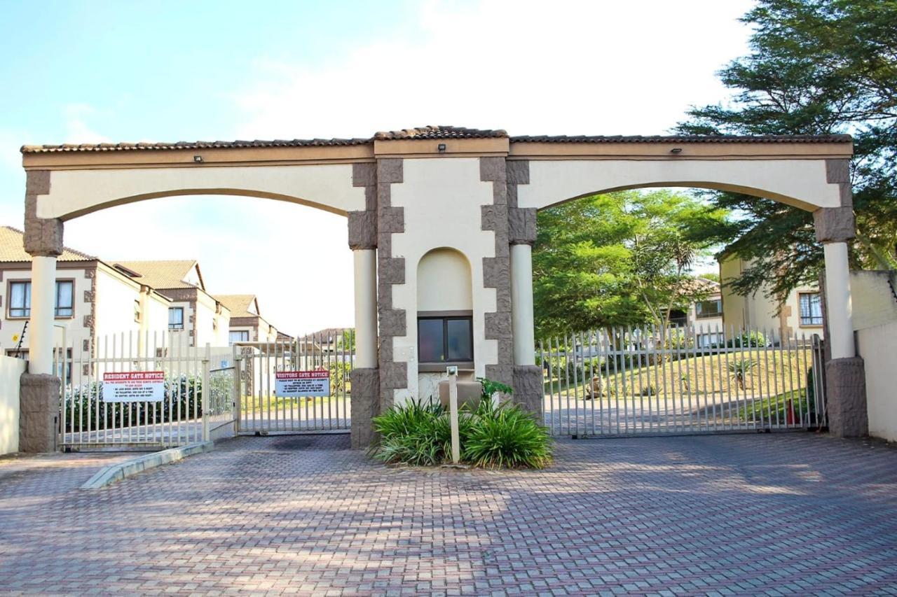 Apartment Mills Pad With 2-bedroom Mbombela